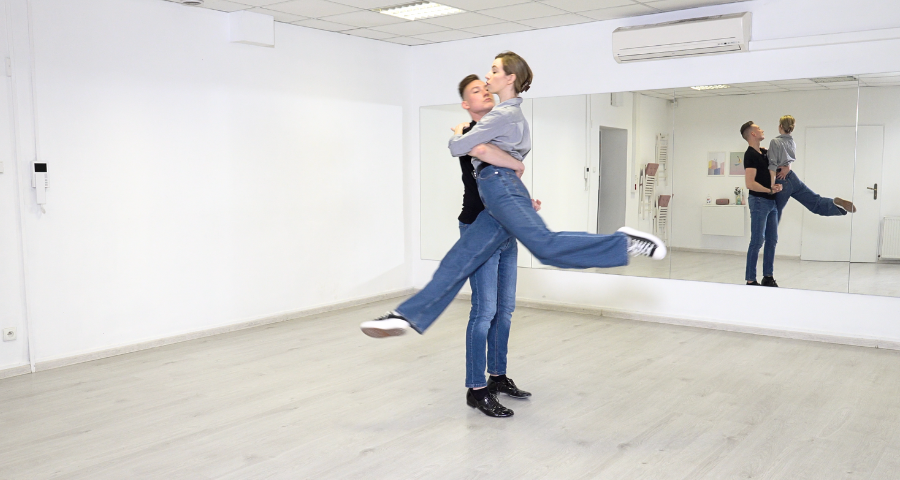 I Wanna Dance With Somebody